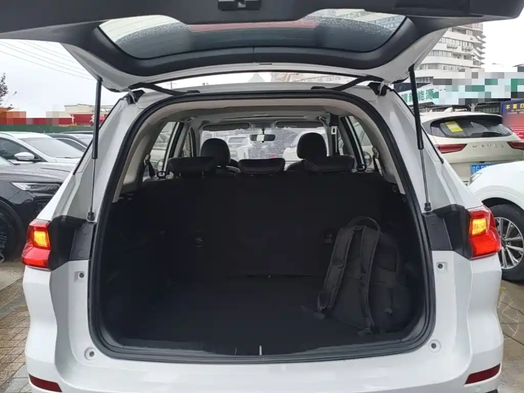Haval M6 — миниатюра 19