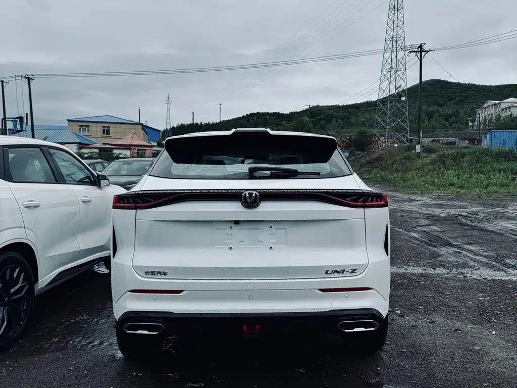 Changan UNI-Z 2026 1.5T
