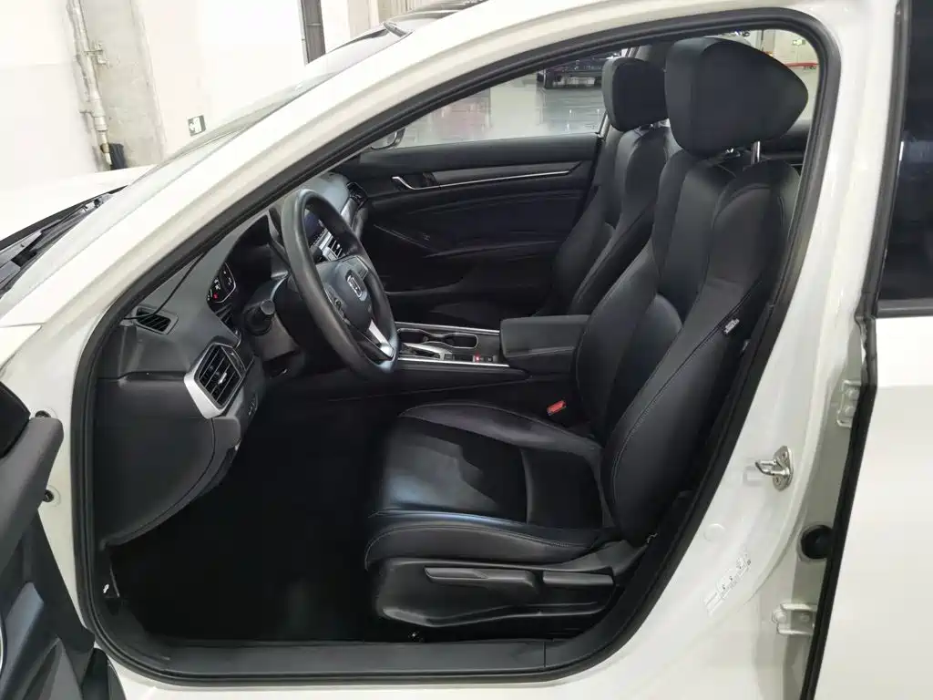 Honda Accord — миниатюра 10