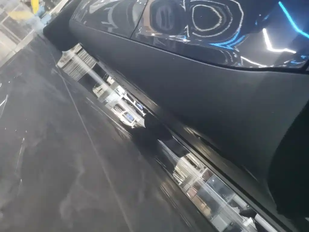 Tesla Model Y — миниатюра 22