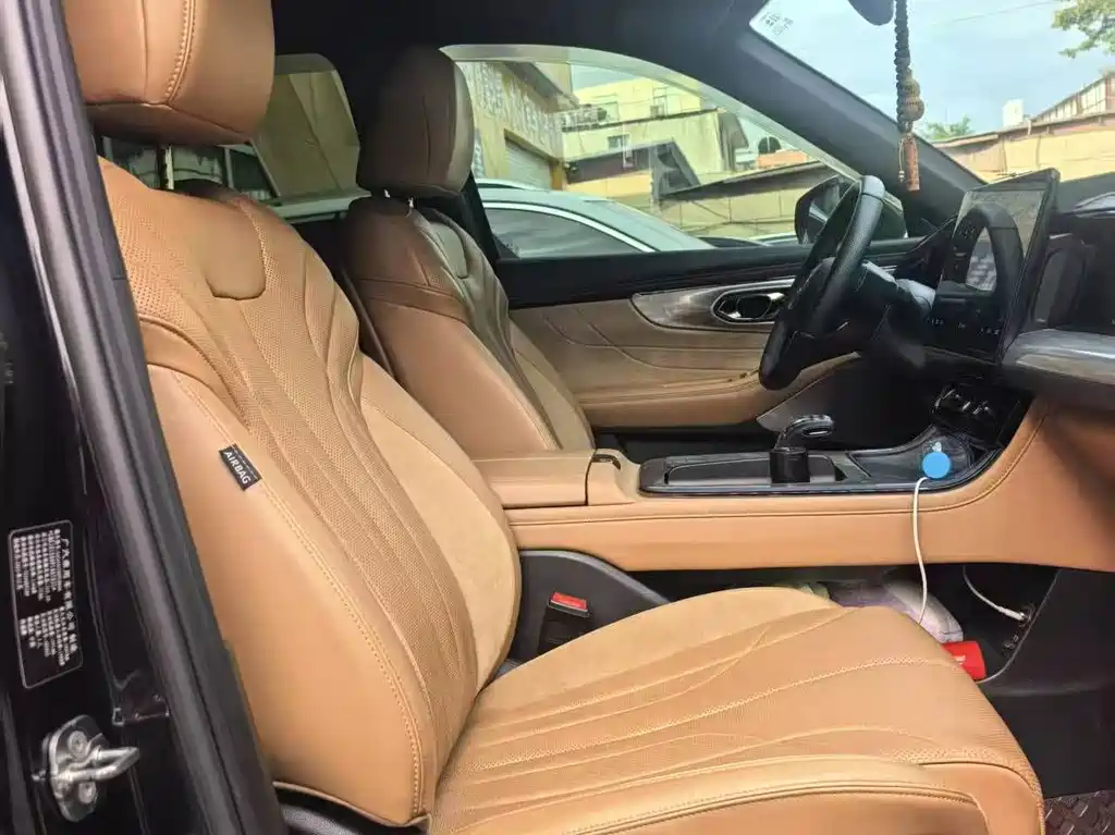 GAC Motor Trumpchi ES9 — миниатюра 7