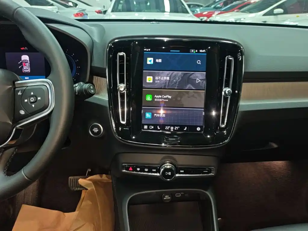 Volvo XC40 — миниатюра 13