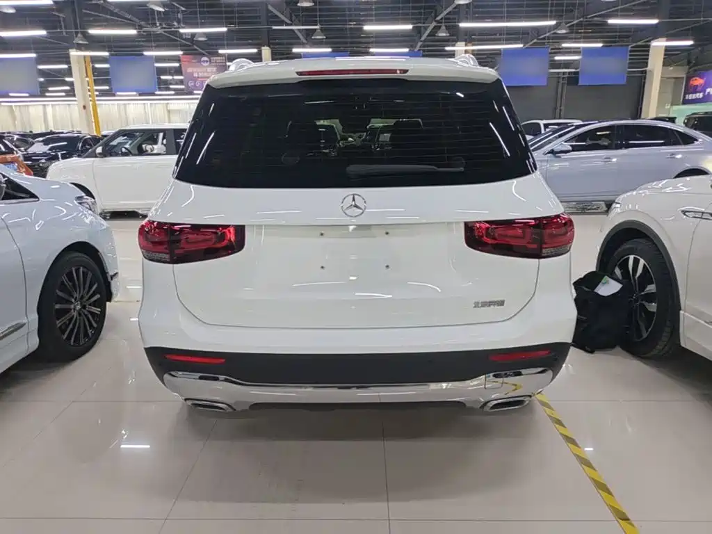 Mercedes-Benz GLB — миниатюра 6
