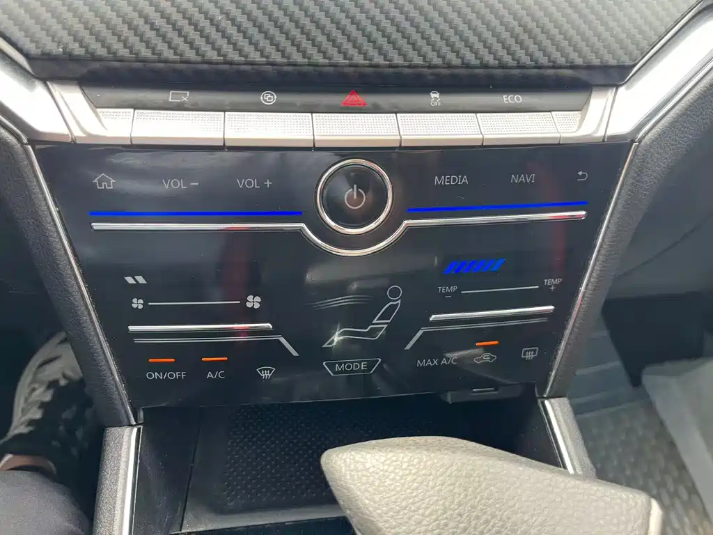 Venucia T60 — миниатюра 17