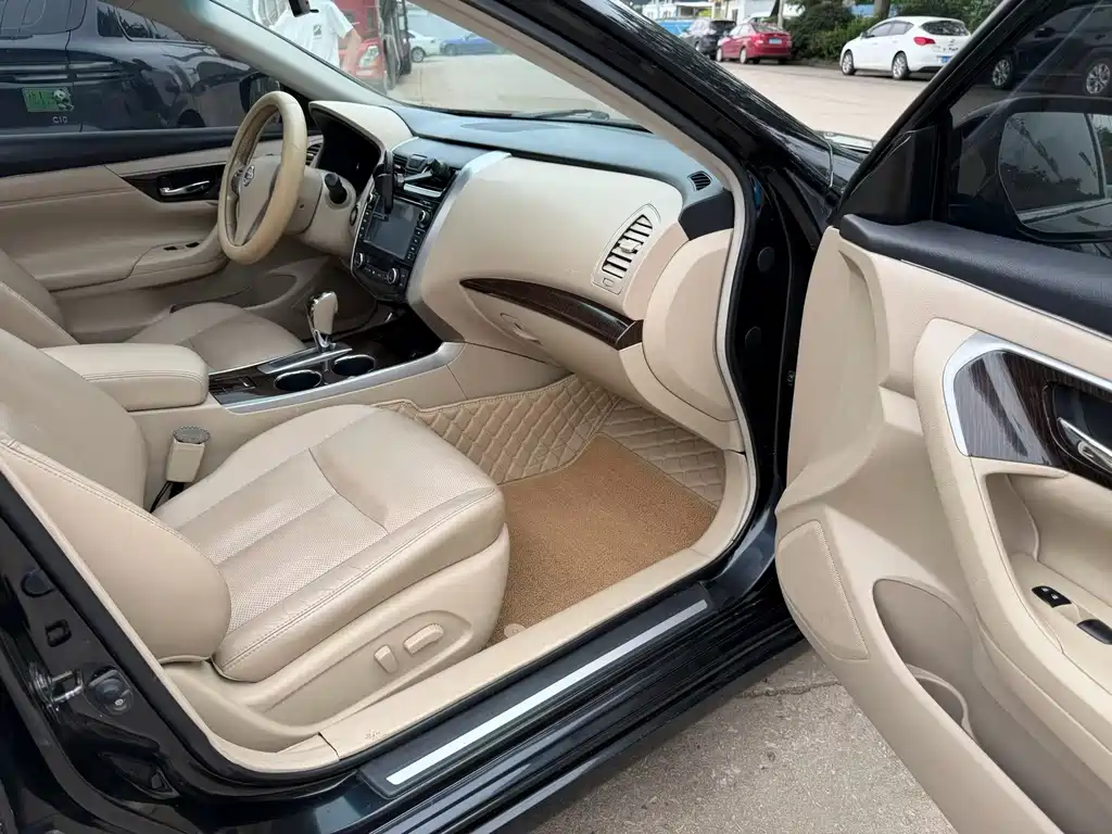 Nissan Teana — миниатюра 6