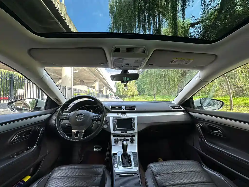 Volkswagen CC — миниатюра 8