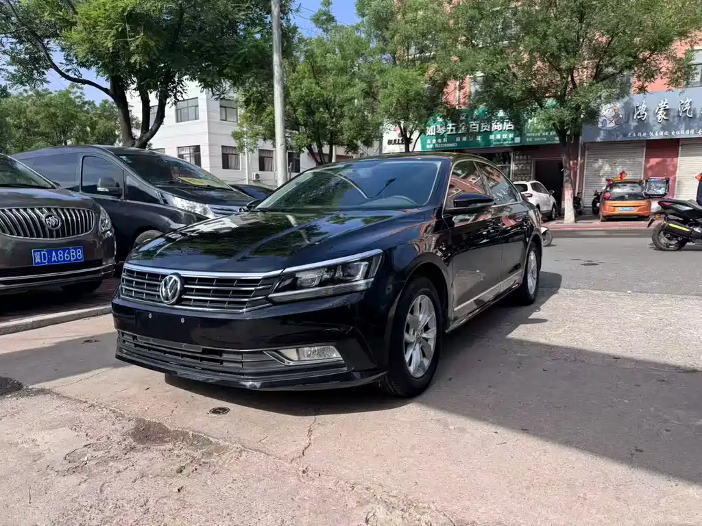 Volkswagen Passat 2015 1.8TSI Auto Honorable Edition