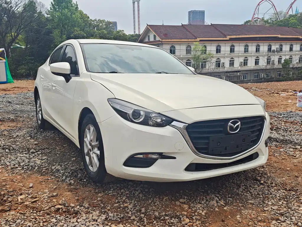 Mazda 3 Axela 2019
