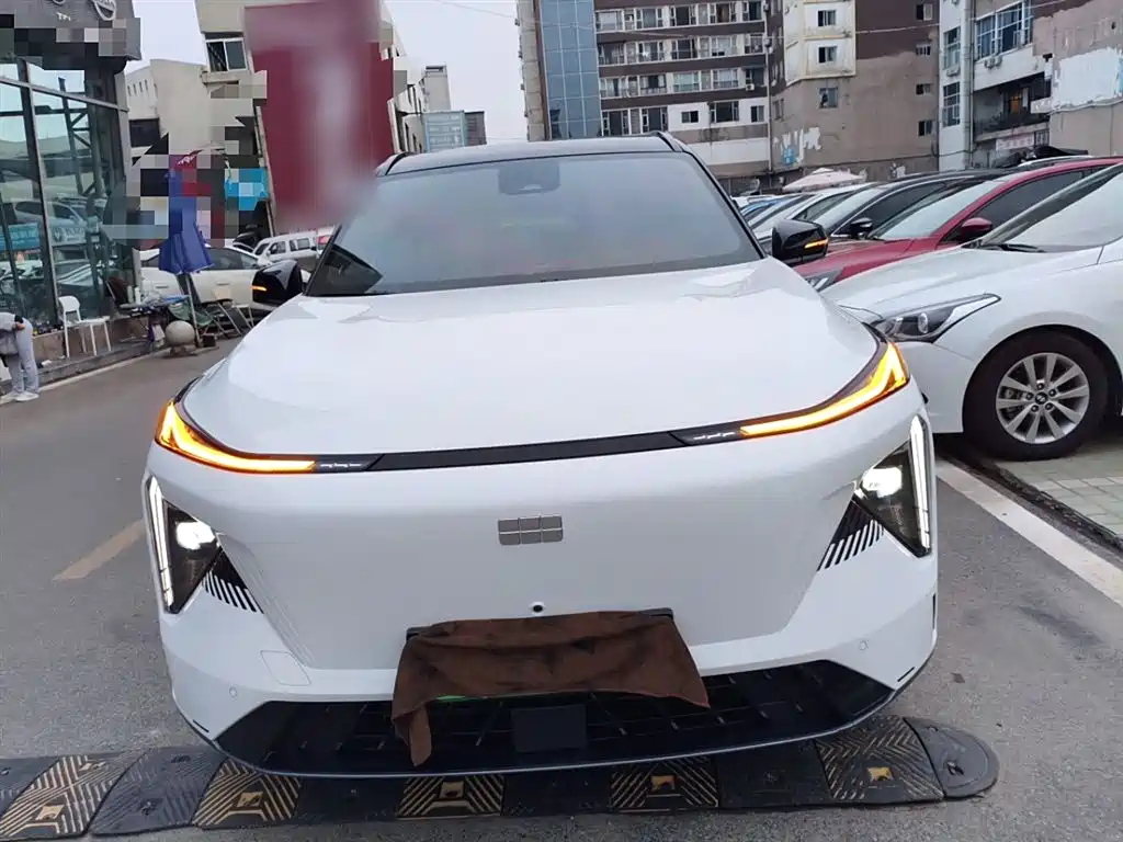 GEELY GALAXY GALAXY L7