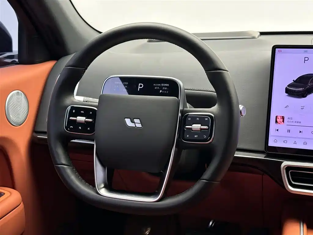 Li Auto IDEAL L7