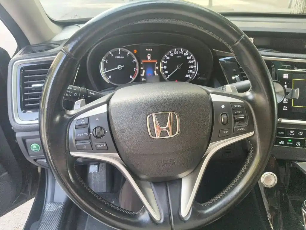 Honda Spirior — миниатюра 6