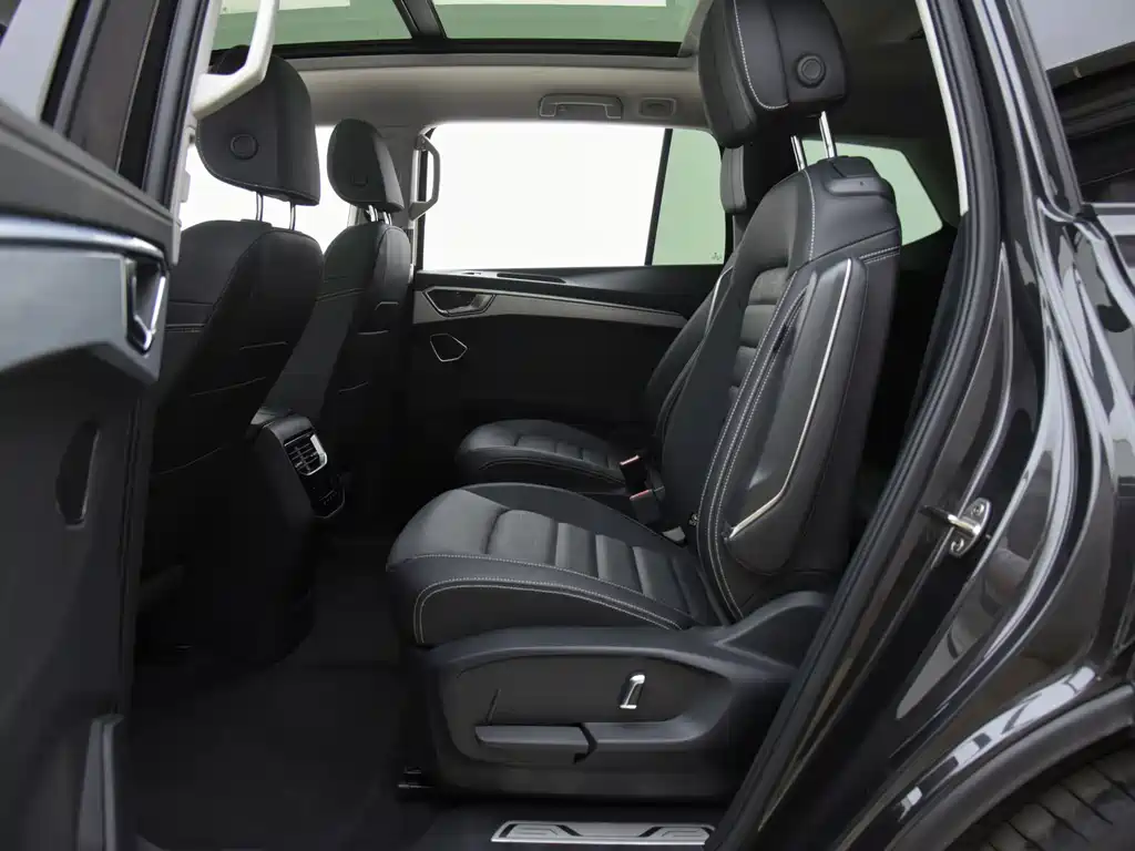 Volkswagen Viloran 2024 380TSI Luxury Pro 6 мест