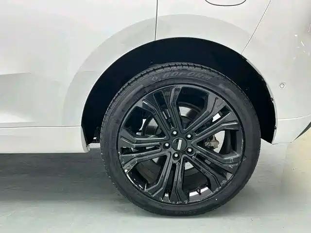 WEI PAI WEI BRAND VV5