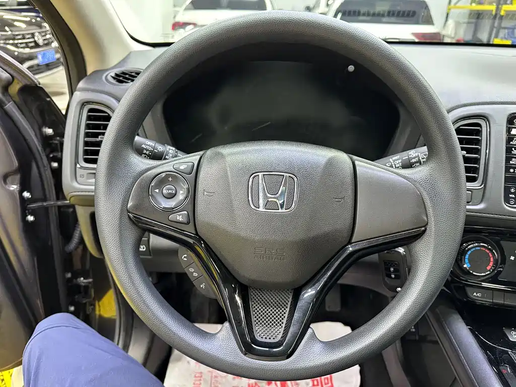 Honda Vezel — миниатюра 10