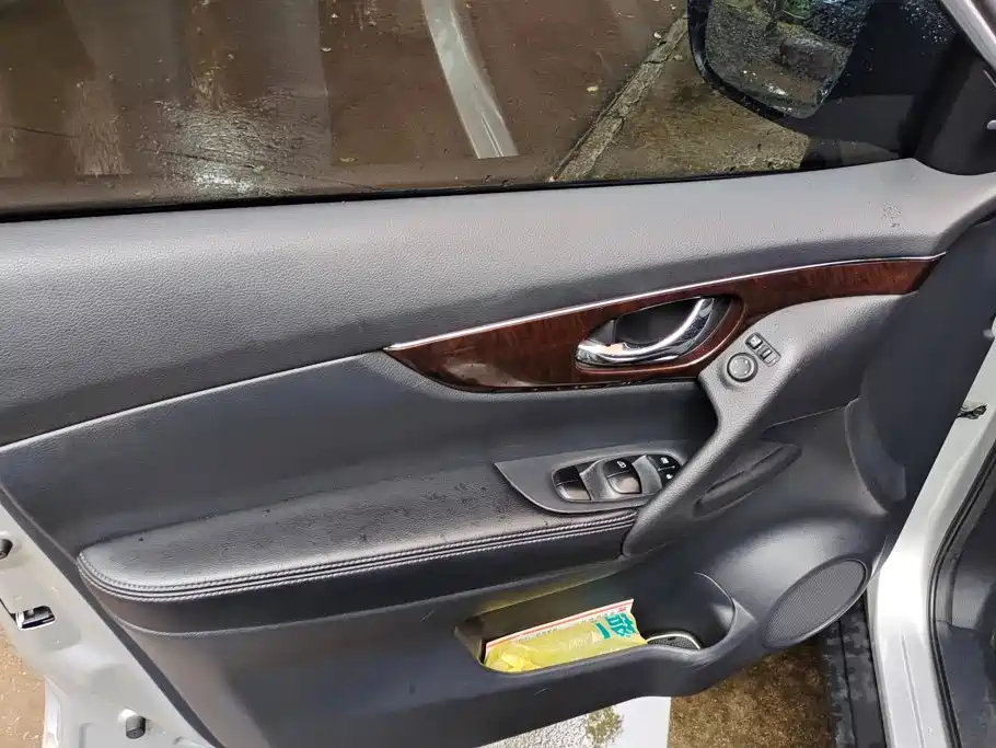 Nissan X-Trail — миниатюра 7