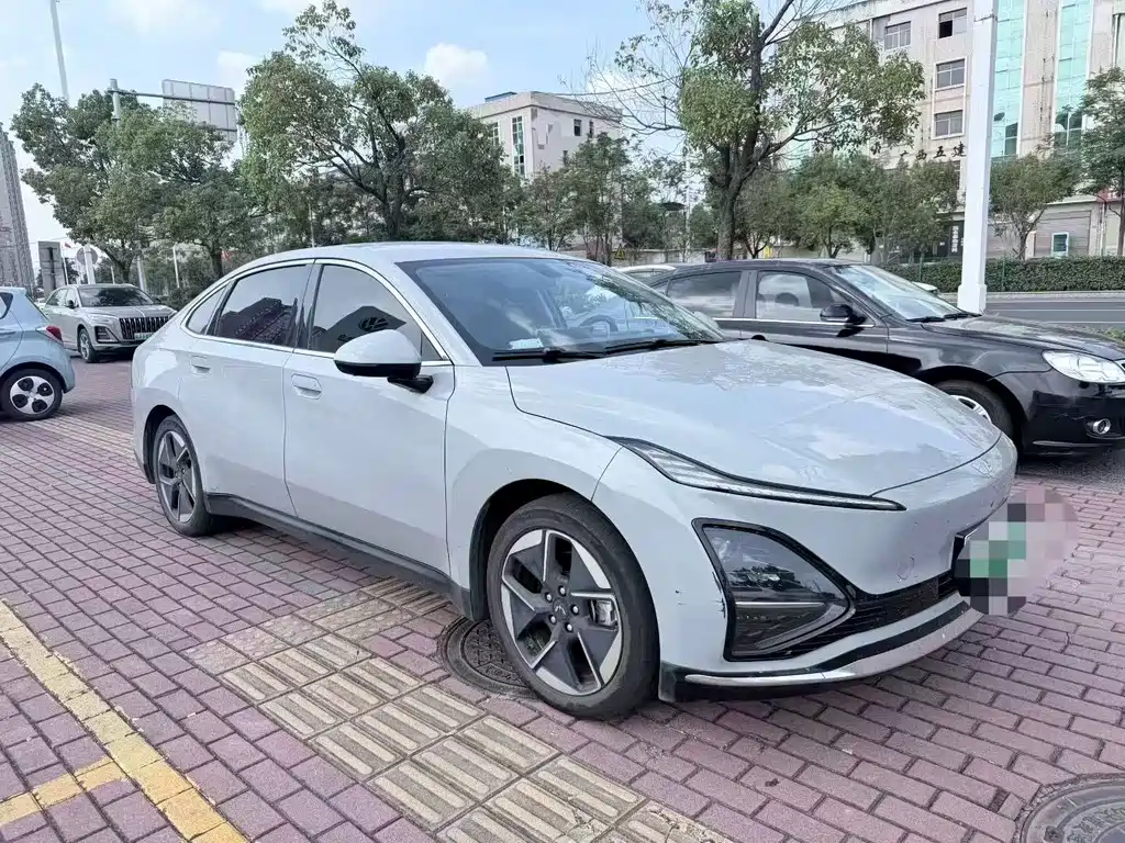 Wuling Xingguang — миниатюра 3