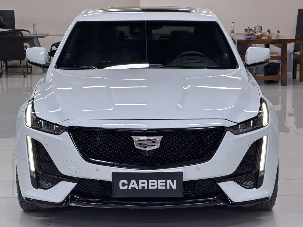 Cadillac CT5 — миниатюра 2