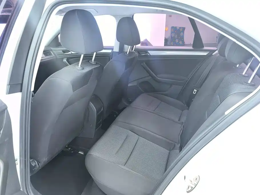 Volkswagen Bora — миниатюра 11