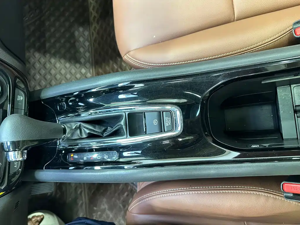 Honda Vezel — миниатюра 12