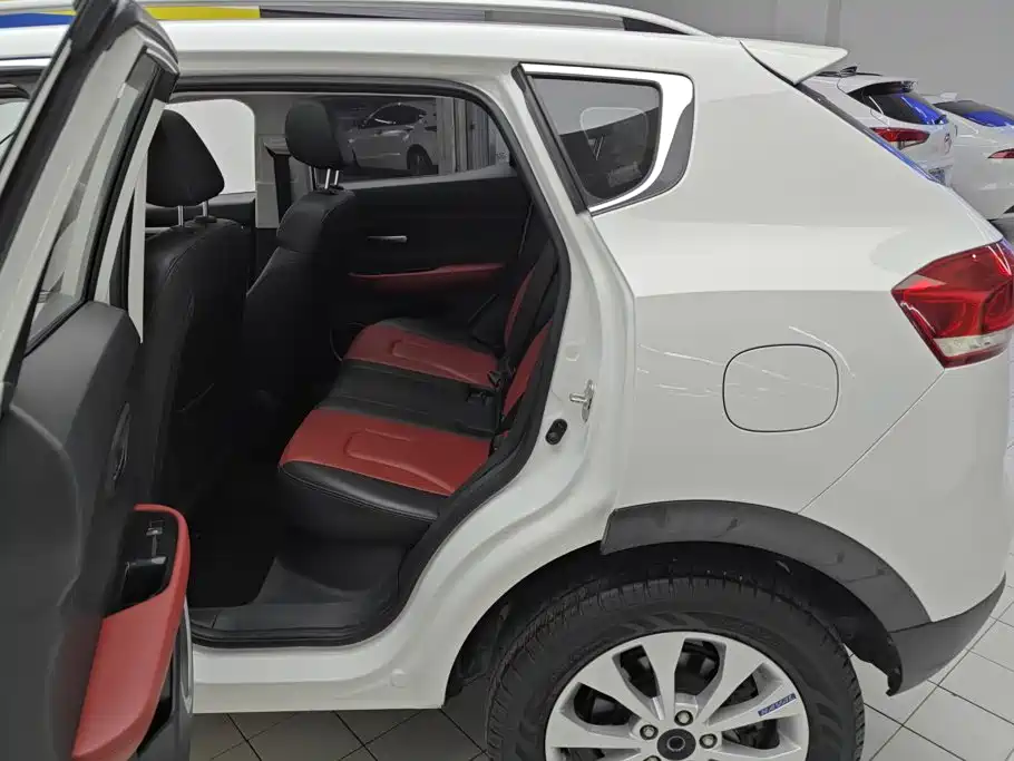 Haval H2s — миниатюра 11
