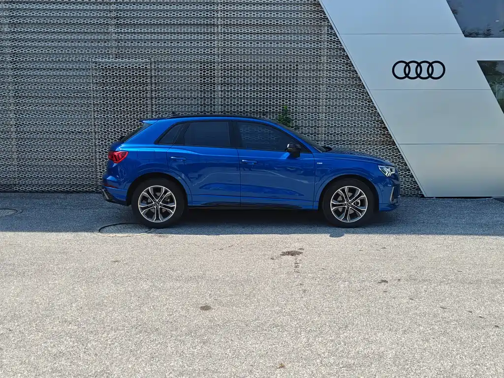 Audi Q3 — миниатюра 3