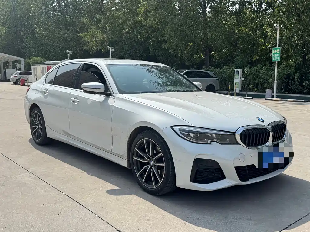 BMW 3 Series — миниатюра 3