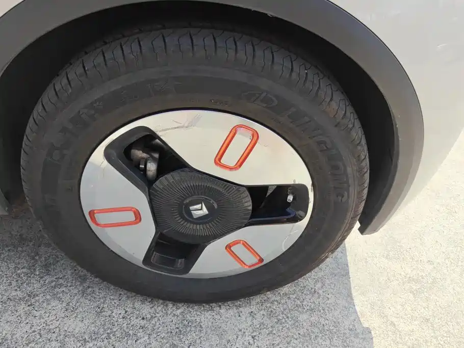 Baojun KiWi EV — миниатюра 6