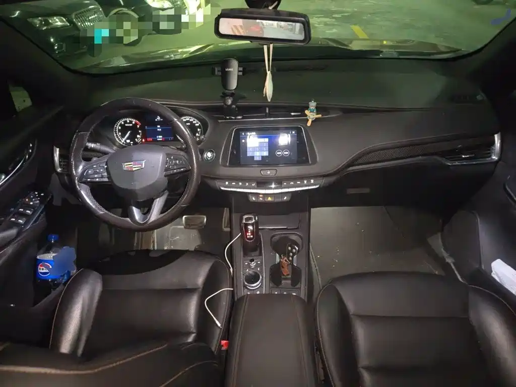 Cadillac XT4 2018 28T Luxury Sport