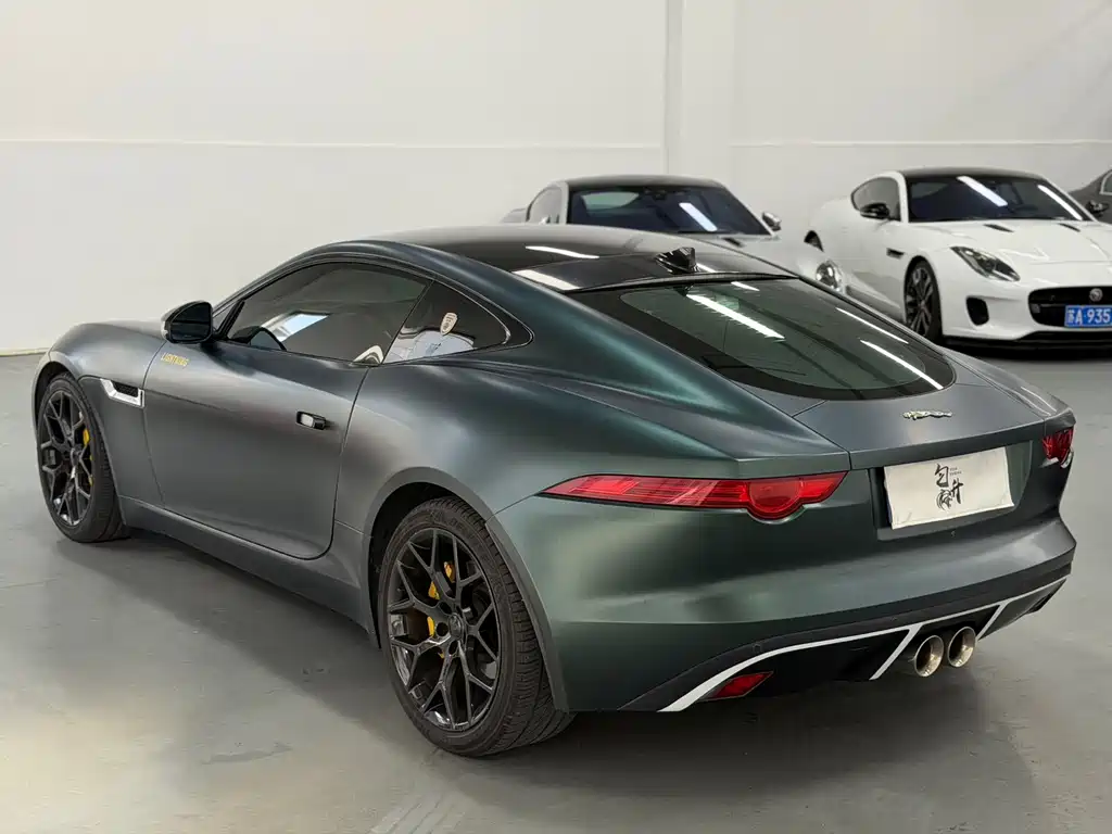 Jaguar F-TYPE — миниатюра 4