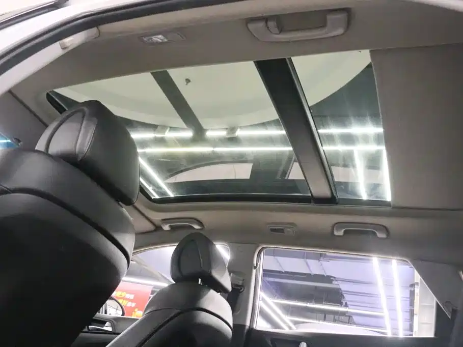 Hyundai Tucson — миниатюра 16
