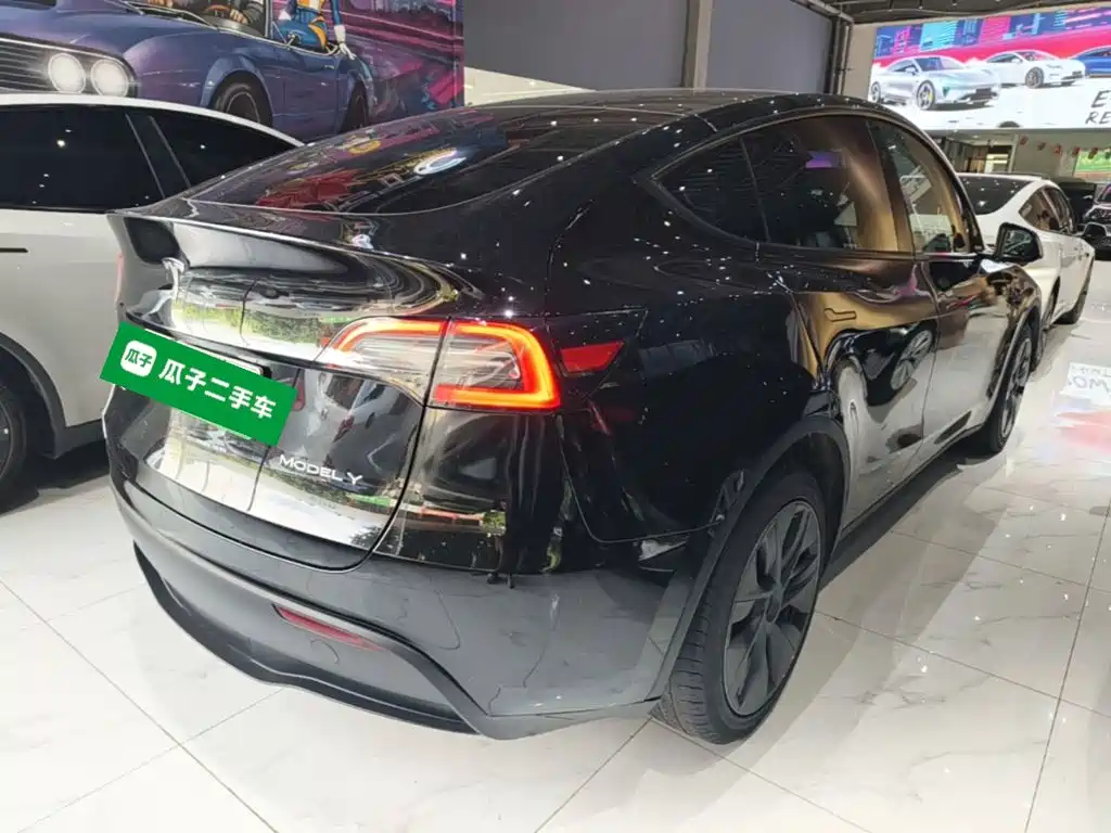 Tesla Model Y — фотографии объявления, Фото 8