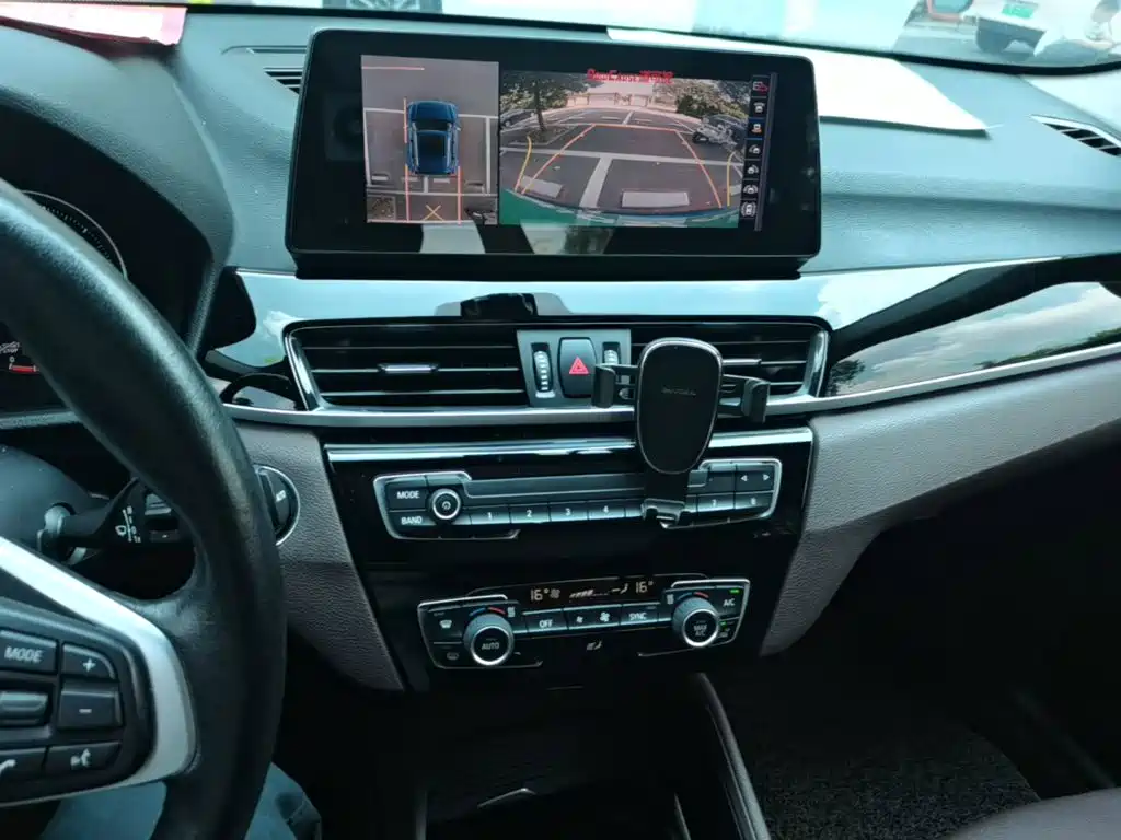 BMW X1 — миниатюра 13