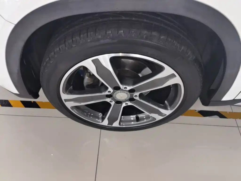 Mercedes-Benz GLA — миниатюра 23