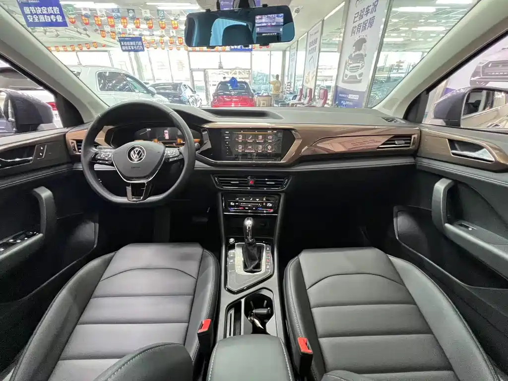 Volkswagen Tharu — миниатюра 9