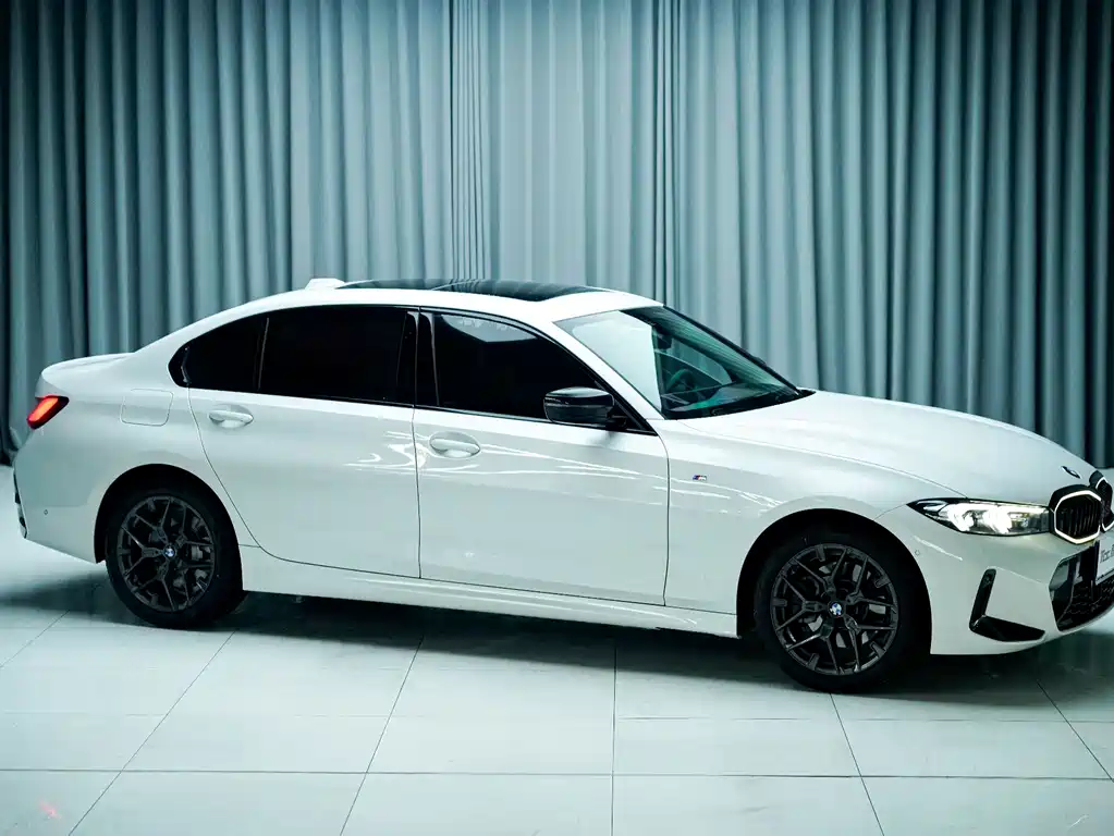 BMW 3 Series 3 2026 330Li M Sport
