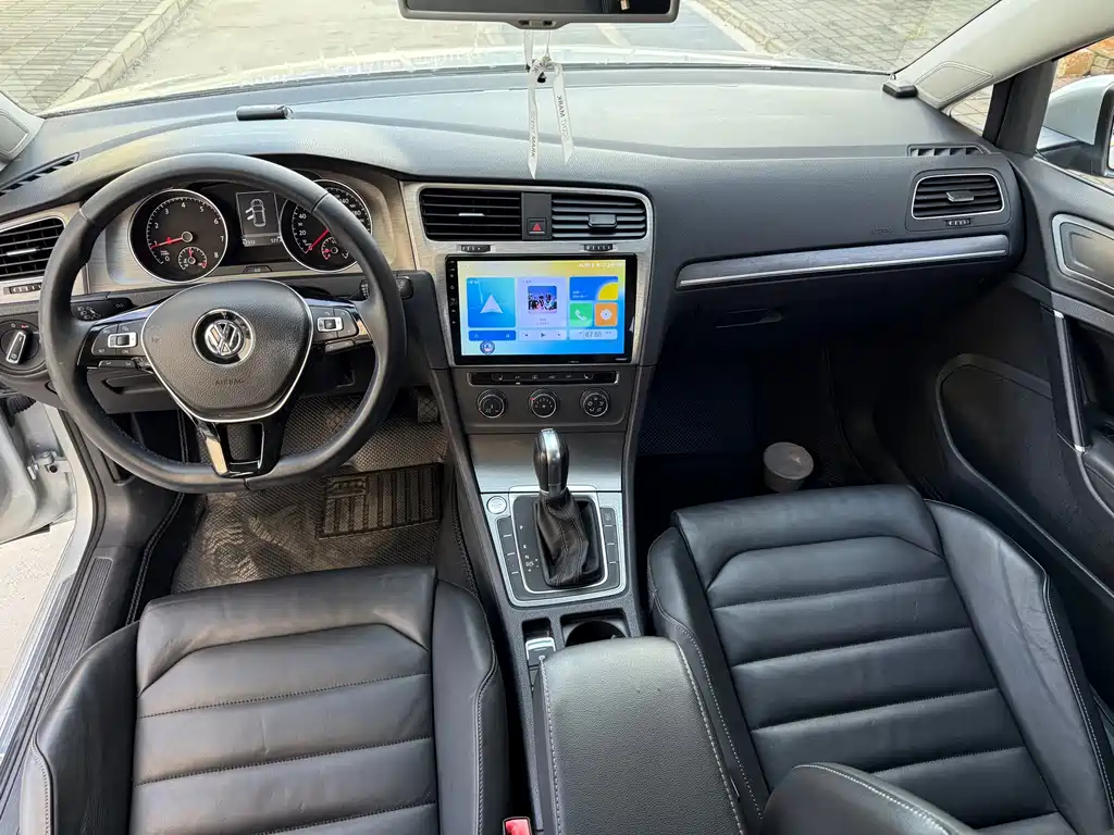 Volkswagen Golf — миниатюра 6