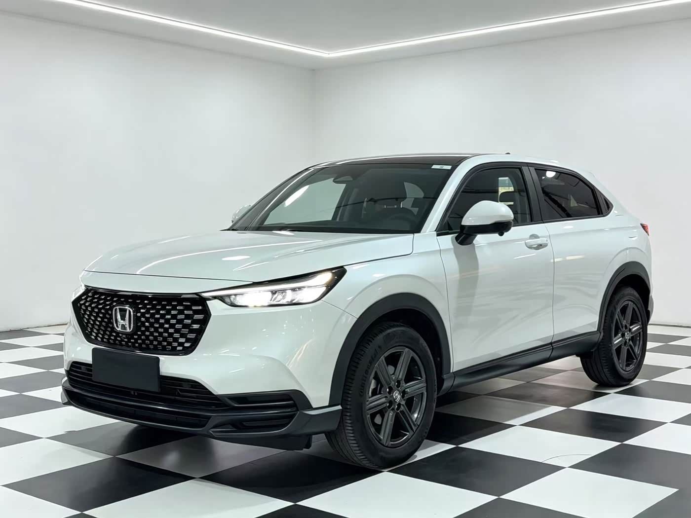 Honda XR-V 1.5 л 2023 г. Белый, пробег 30000 км
