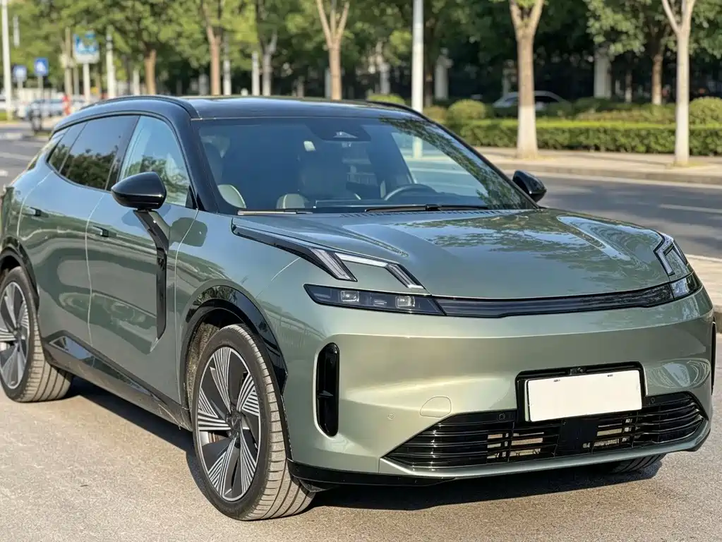 Lynk & Co 08 EM-P — миниатюра 3