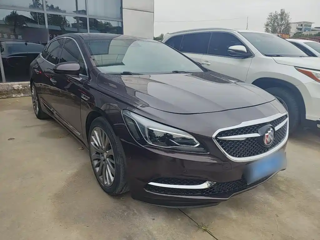 Buick LaCrosse — миниатюра 4