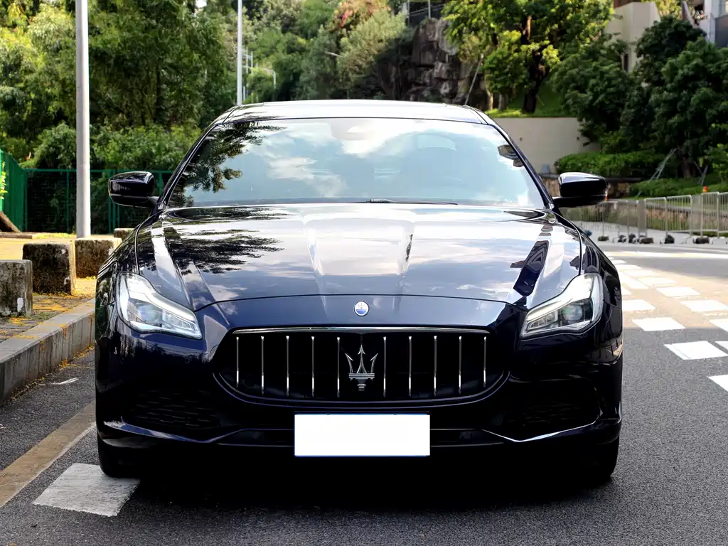 MASERATI PRESIDENT