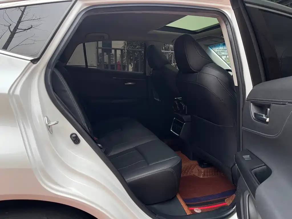 TOYOTA LING FANG HARRIER