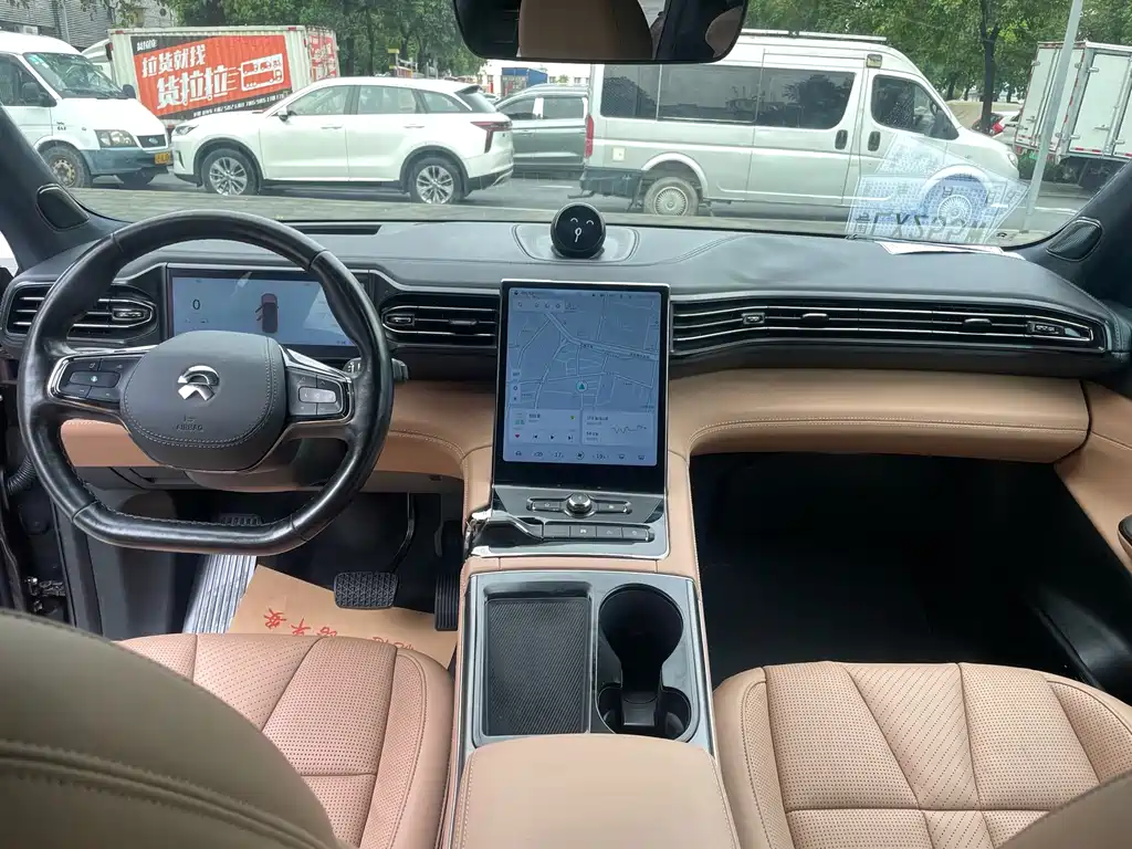 NIO ES8 — миниатюра 5