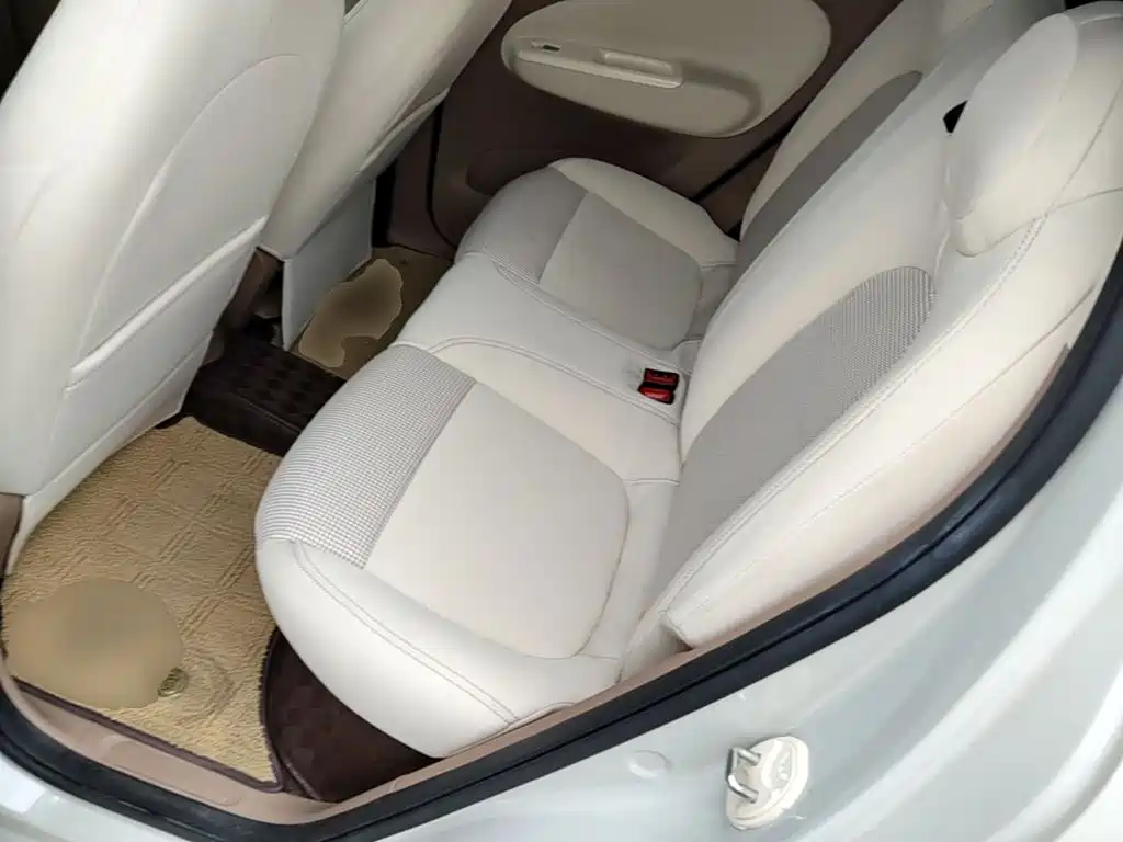 Wuling MINIEV — миниатюра 17