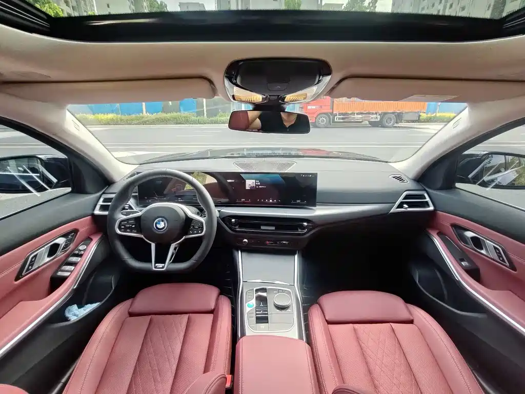 BMW i3 — миниатюра 4