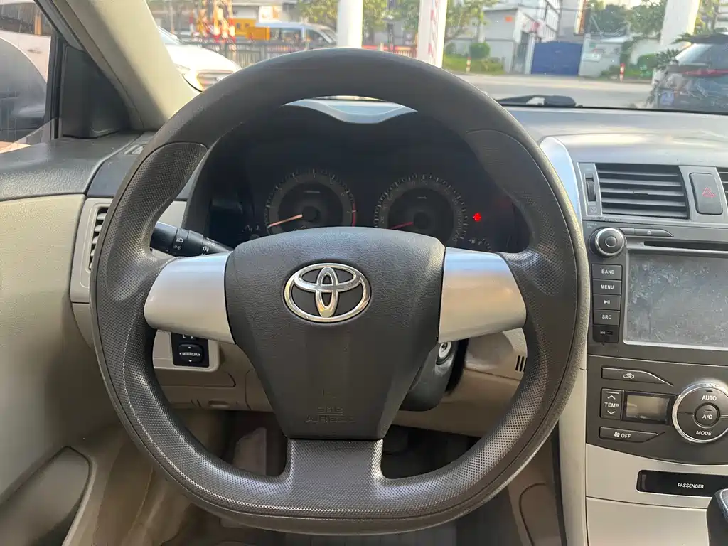Toyota Corolla — миниатюра 18