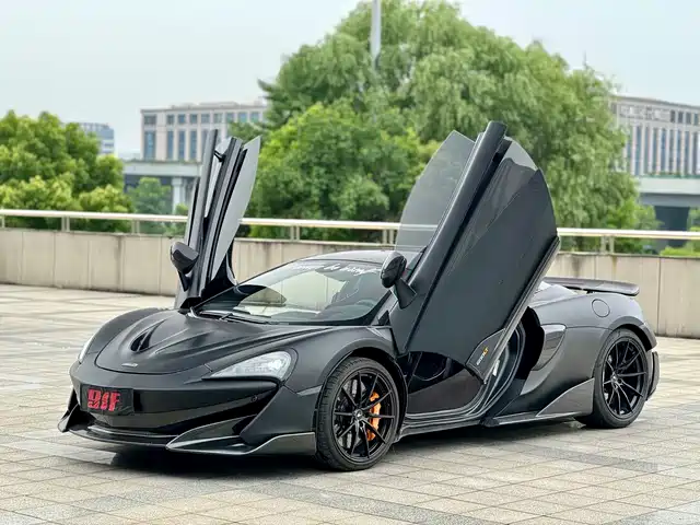 McLaren 600LT