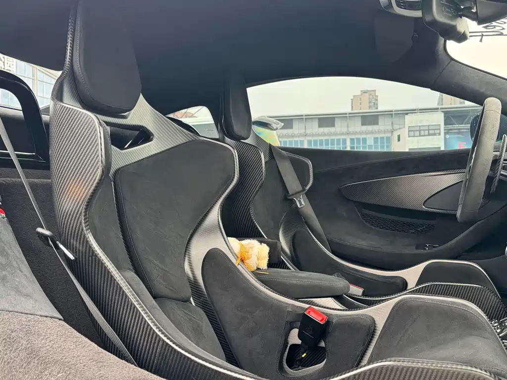 McLaren 600LT — миниатюра 13