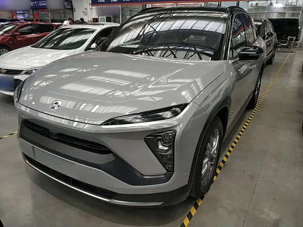 NIO ES6