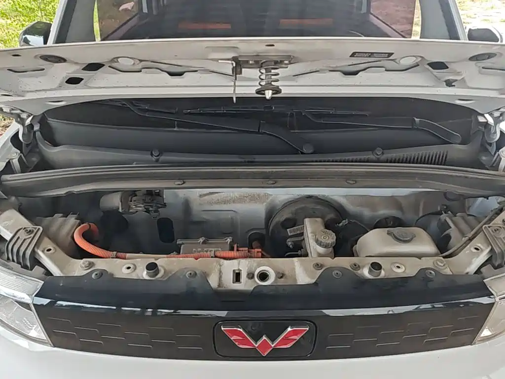 Wuling MINIEV — миниатюра 20