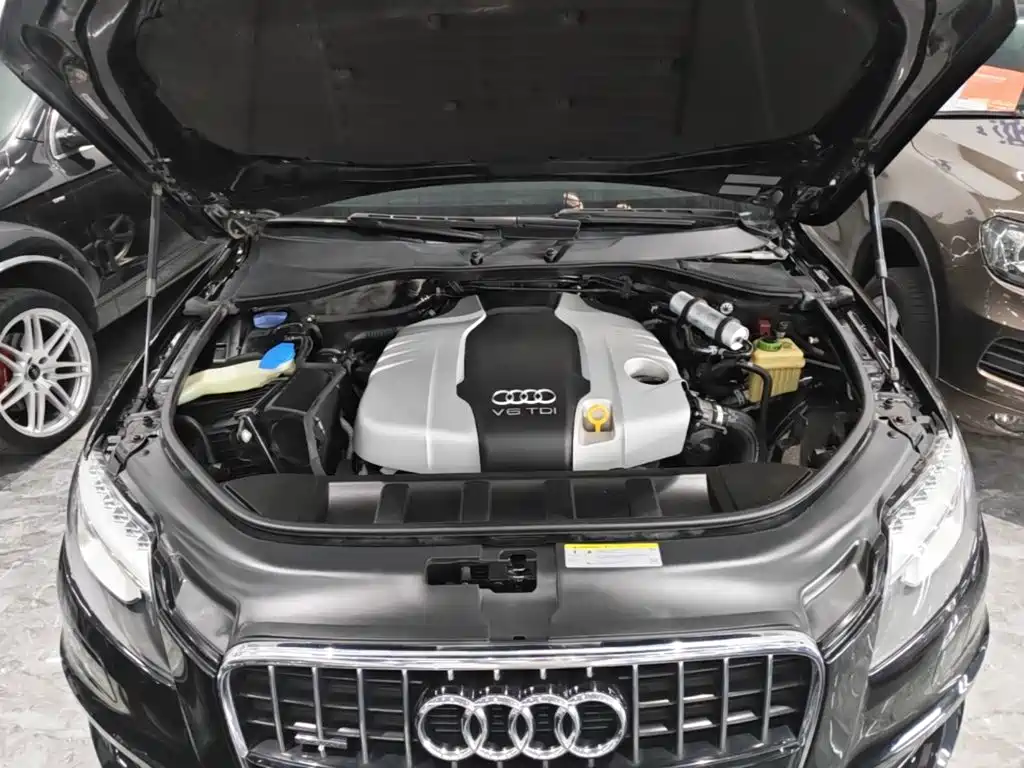 Audi Q7 — миниатюра 20